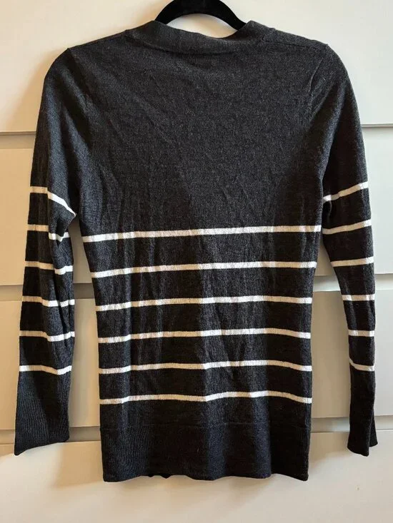 100% Merino Wool Patagonia Cardigan - Picture 2 of 3